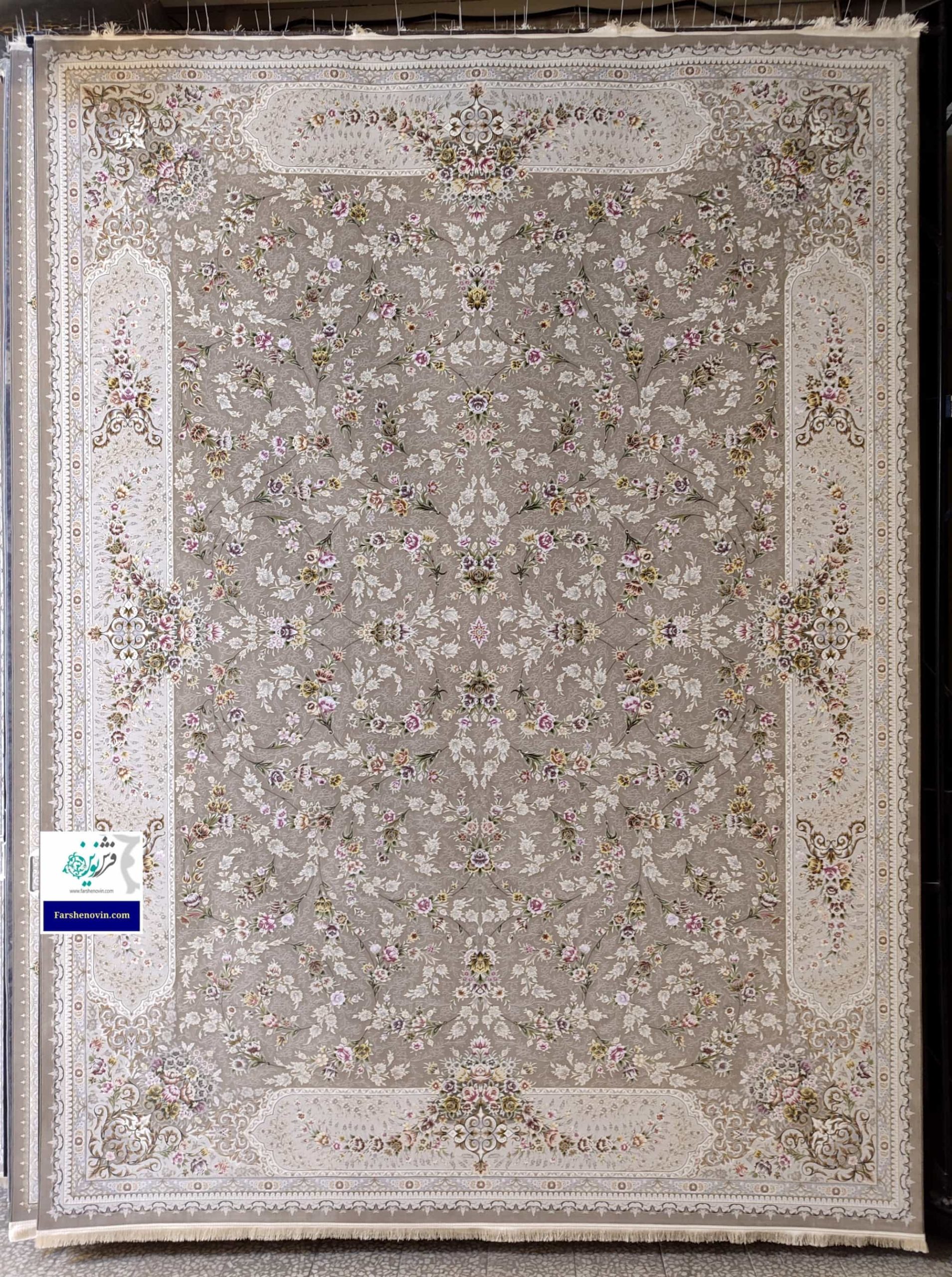 فرش طرح سوزان نسکافه ای