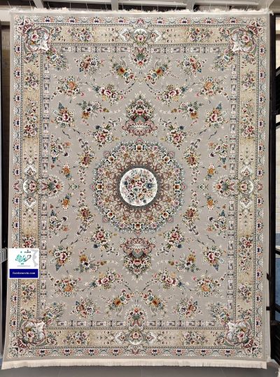 فرش طرح پریزاد نقره ای